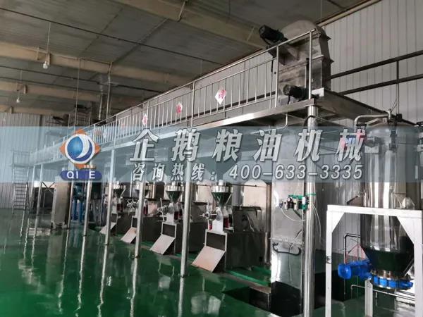 棉籽油精煉加工設(shè)備，企鵝機(jī)械提高油料綜合利用率(圖2)